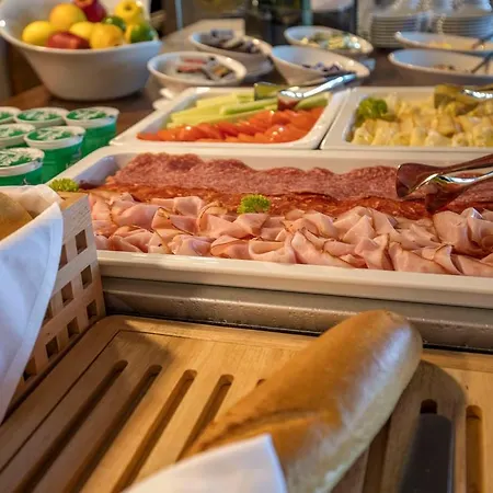 krevet i doručak Saint Alliance 3*