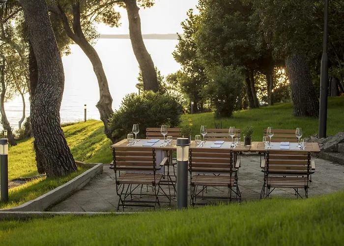 Saint Alliance ベッド・アンド・ブレックファスト 3*